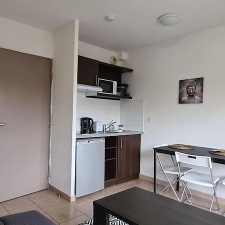 B210 Appartement Disneyland Paris Parking Et Wifi Montévrain Exterior photo