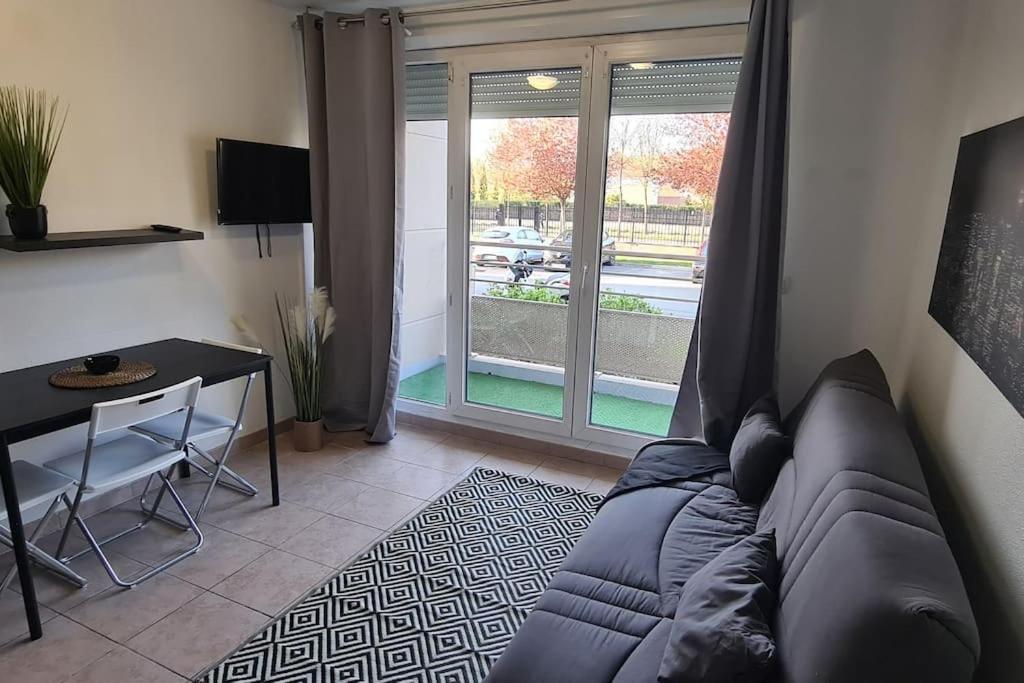 B210 Appartement Disneyland Paris Parking Et Wifi Montévrain Exterior photo